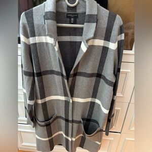 Adrienne Vitta Dini Gray Plaid Open Front Cardigan